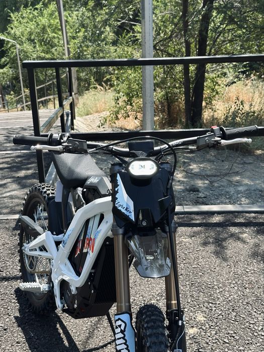 sur-ron light bee x 2026 wheelie mode