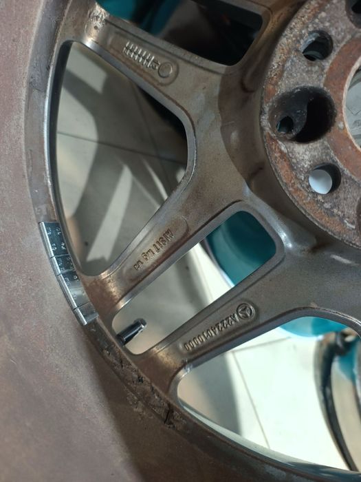 Продавам джанти + гуми  19 AMG W222 Mercedes Benz S class