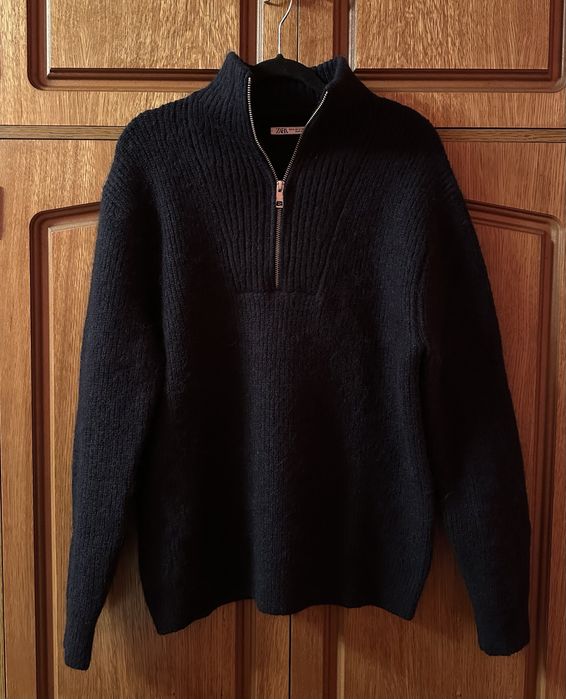 Pulover cu fermoar Zara
