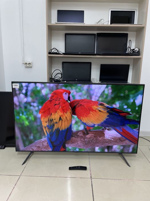 Телевизор Samsung Smart 4k 140см оригинал