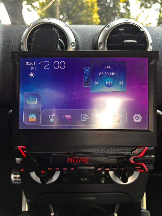 Casetofon auto cu bluetooth