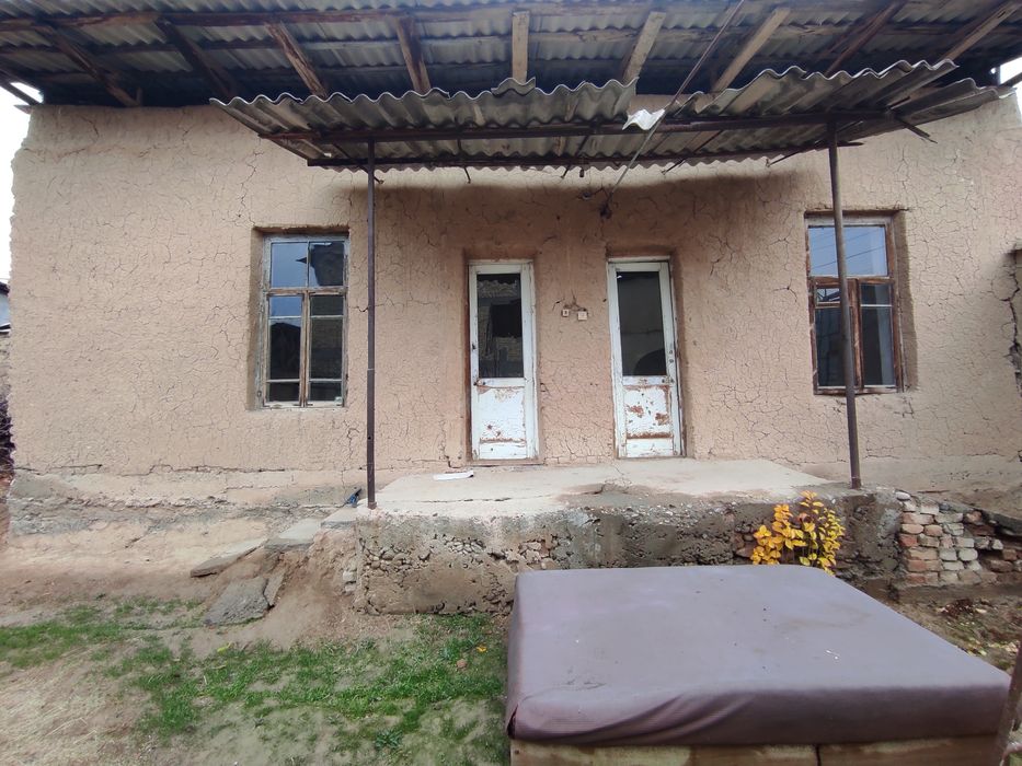 Uy yer sotiladi 4.2 sotix