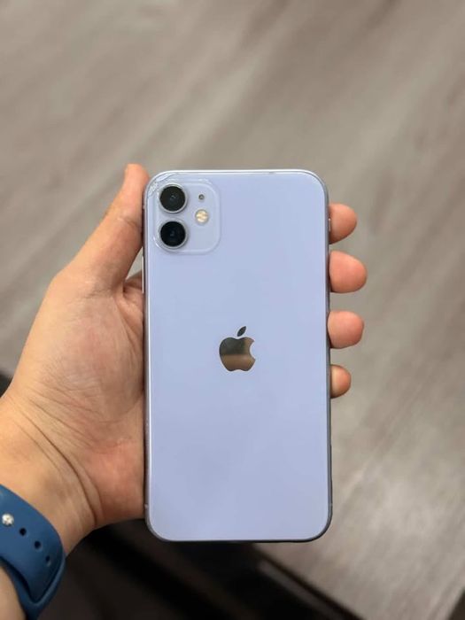 Iphone 11,64 ГБ,белый,фиолетовый