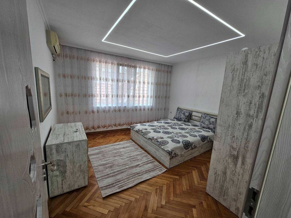 Дава се под наем Двустаен апартамент в Разград, Център - 62 кв.м за 382.5 € - Снимка #6
