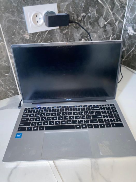 Ноудбук aser с гарантом