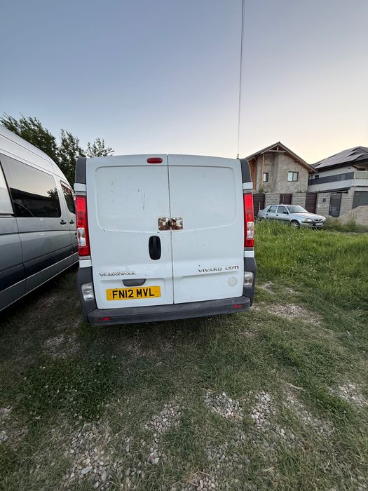 Opel Vivaro 2.0 2012