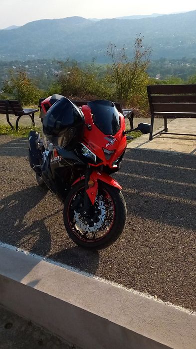 Motocicleta A1 de vânzare | Barton Blade R 125cc 2024