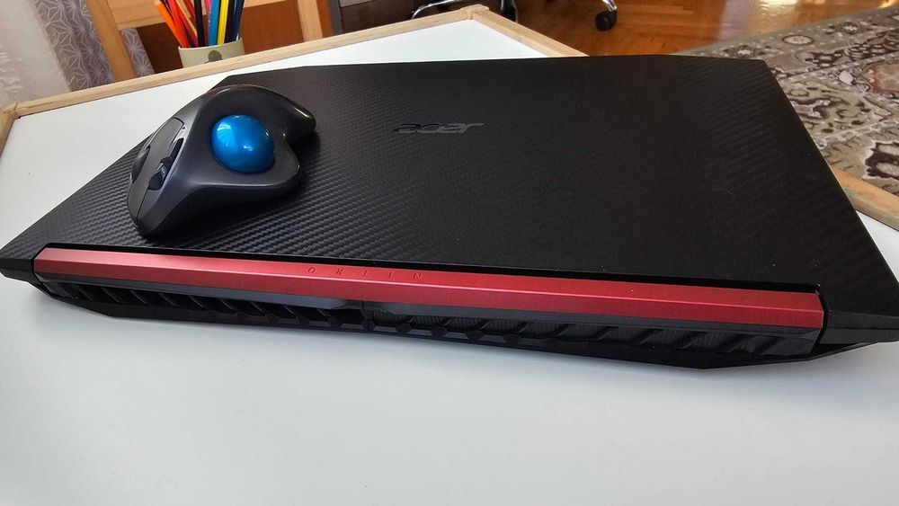 Acer Nitro 5 AN515-52, nefolosit ultimii4 ani.