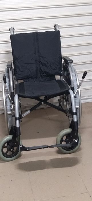 Стол с колелца многофункционален