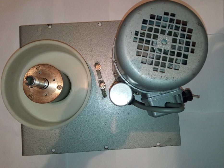 Редуктор - Шкивной Панельный с двигателем  новый