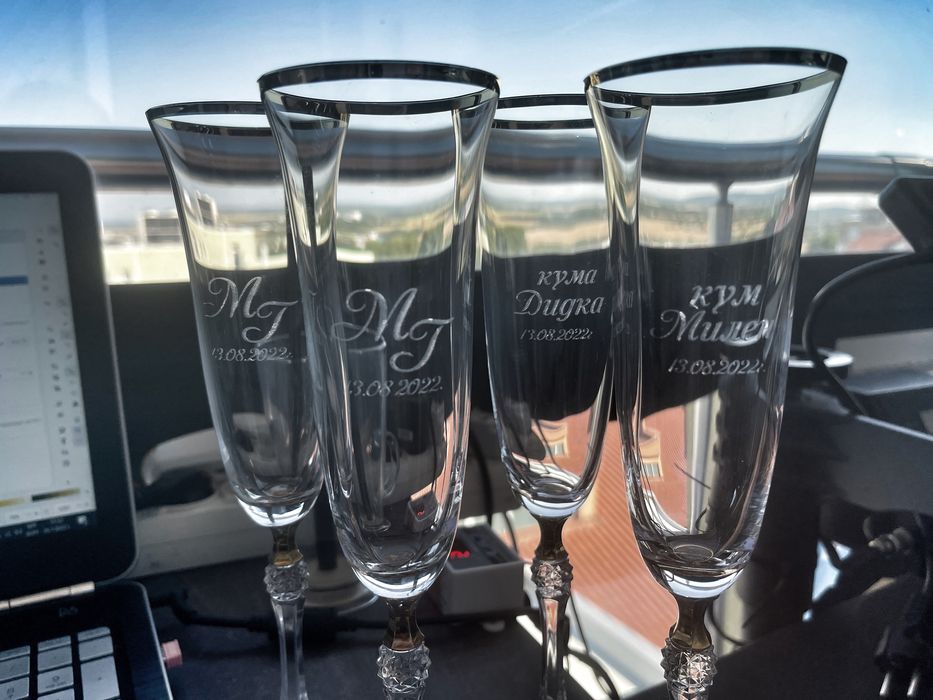 Ръчно или лазерно гравиране на сватбени чаши и други за вашия повод