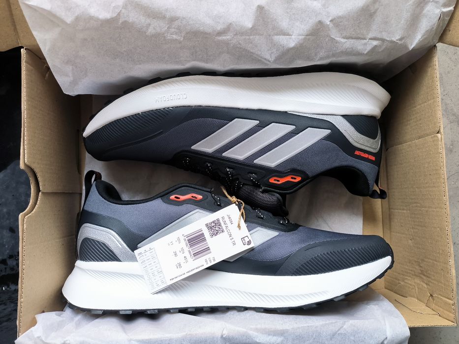 НОВИ  | ADIDAS Runflaction 5