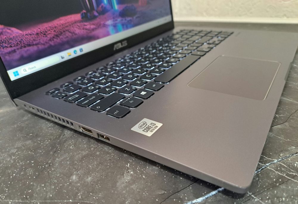 Продам ультрабук ASUS X509JA (идеал)