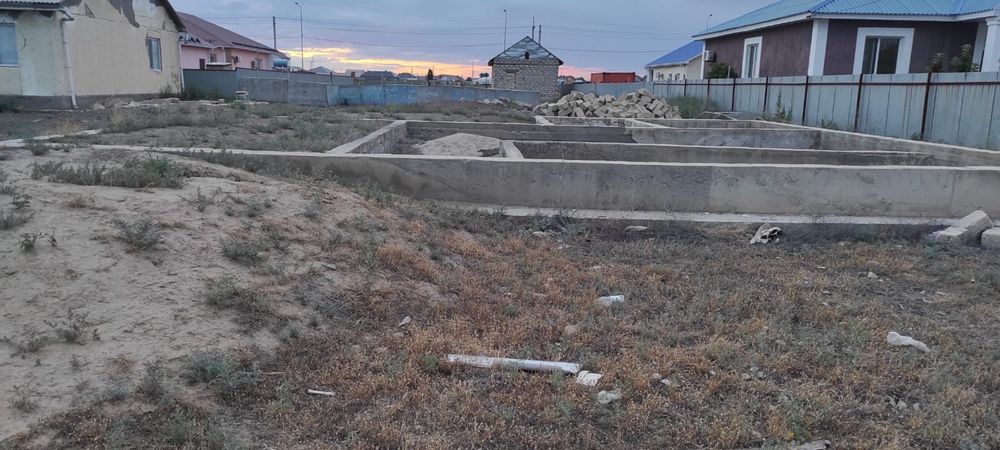 Фундамент топырақ және отход сатылады