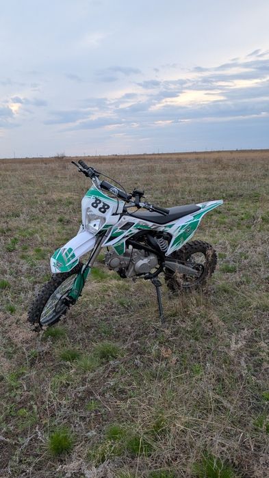 Питбайк  125 кубов срочно