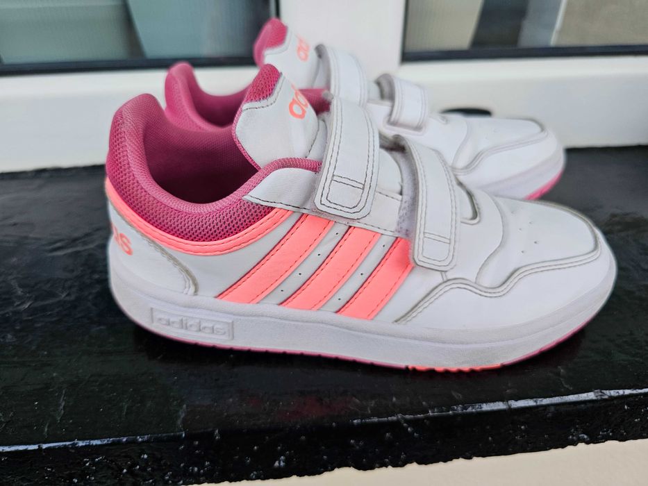 Обувки,маратонки  34 - 35 - 37 номер за момиче