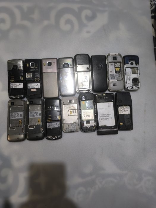 Продам телефон nokia на запчасти