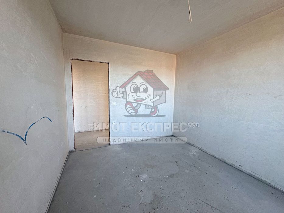 Продава се Тристаен апартамент в Асеновград - 93 кв.м за 1000 €/кв.м - Снимка #4