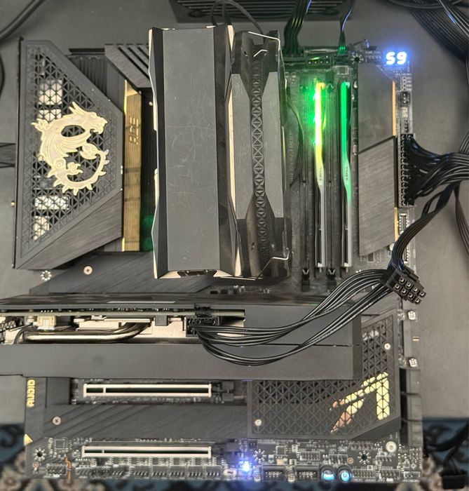 MSI MEG ACE/ Core i9
