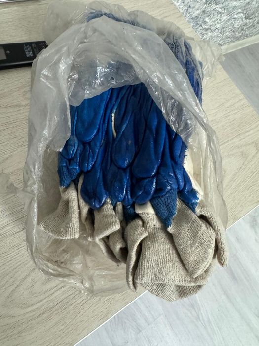 Перчатки строительные новые