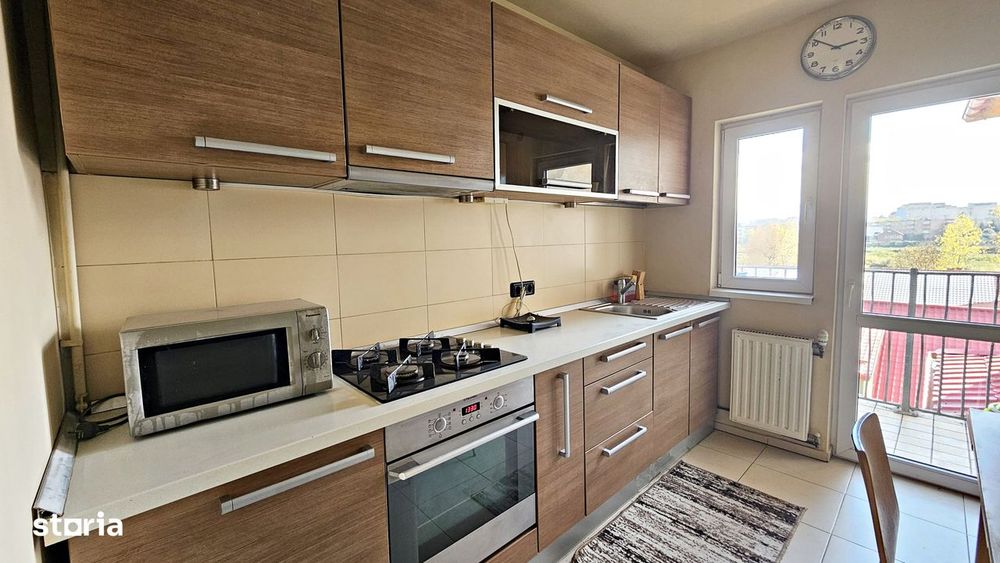 Central str Toamnei- CEC Brasov, apartament 3camere mobilat
