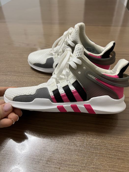 Кросовки adidas (34-35р)