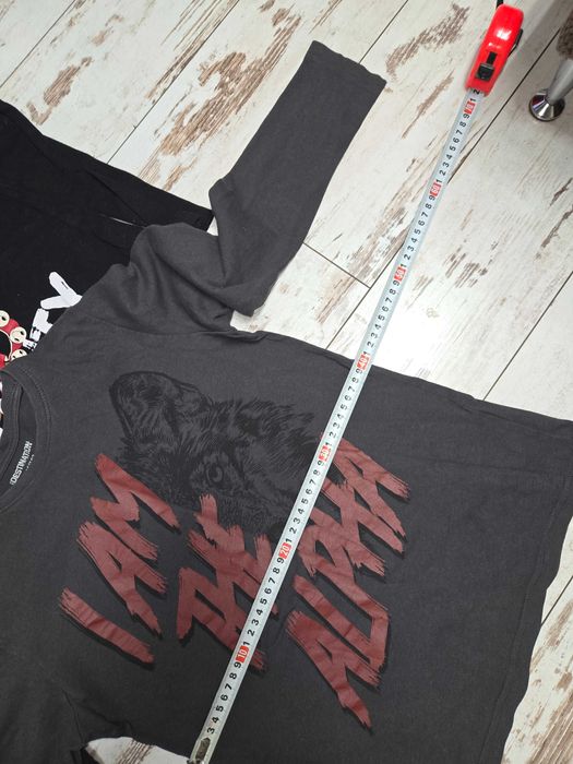 Лот от четири тениски / блузи