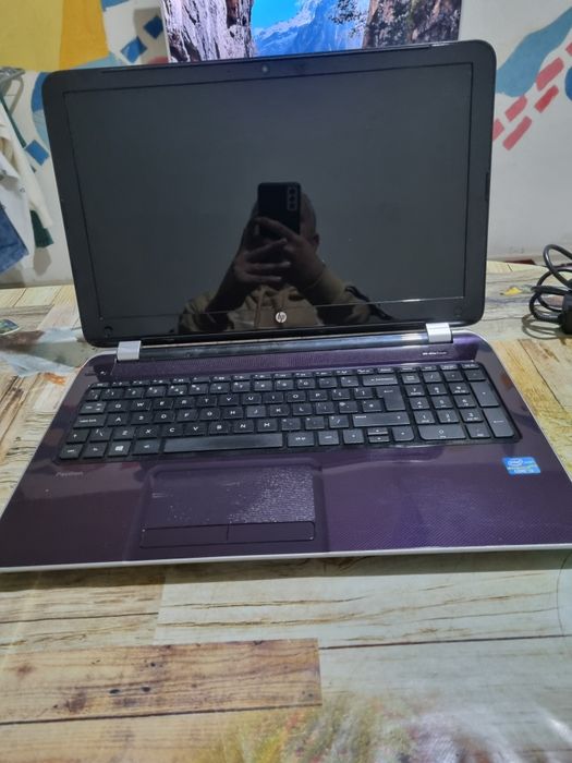 HP Pavilion 15-n224sa