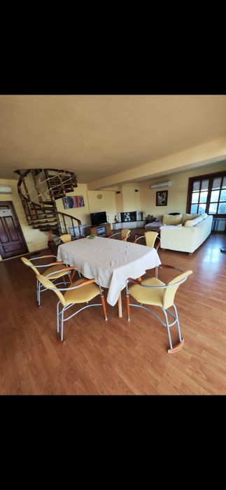 гр.Силистра с.Богорово къща 200 кв.м. двор 2120 кв. м.