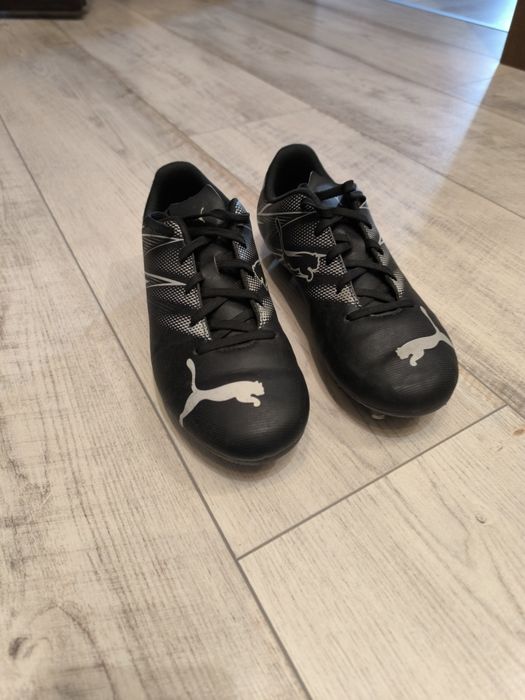 Футболни бутонки  PUMA