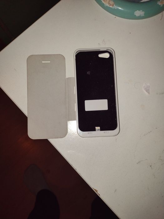 Vând huse iPhone 5 7-8 plus
