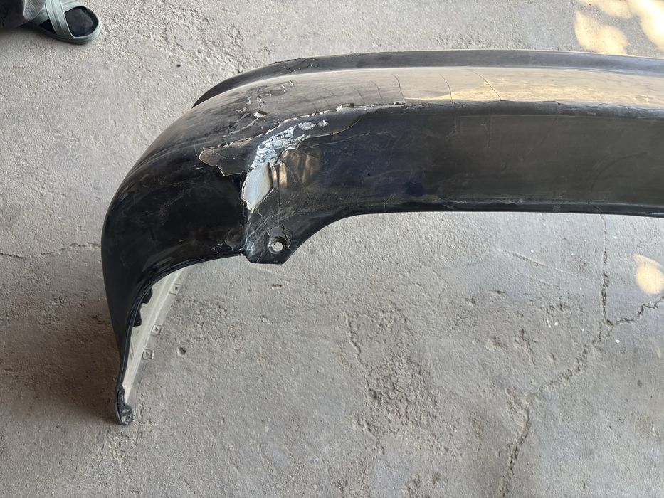 Продам задний бампер lexus rx 300