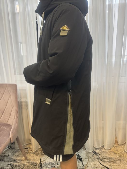 Продам куртку почти новая