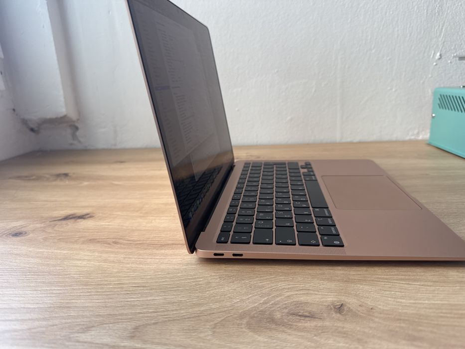 Macbook air m1 rosegold a2337