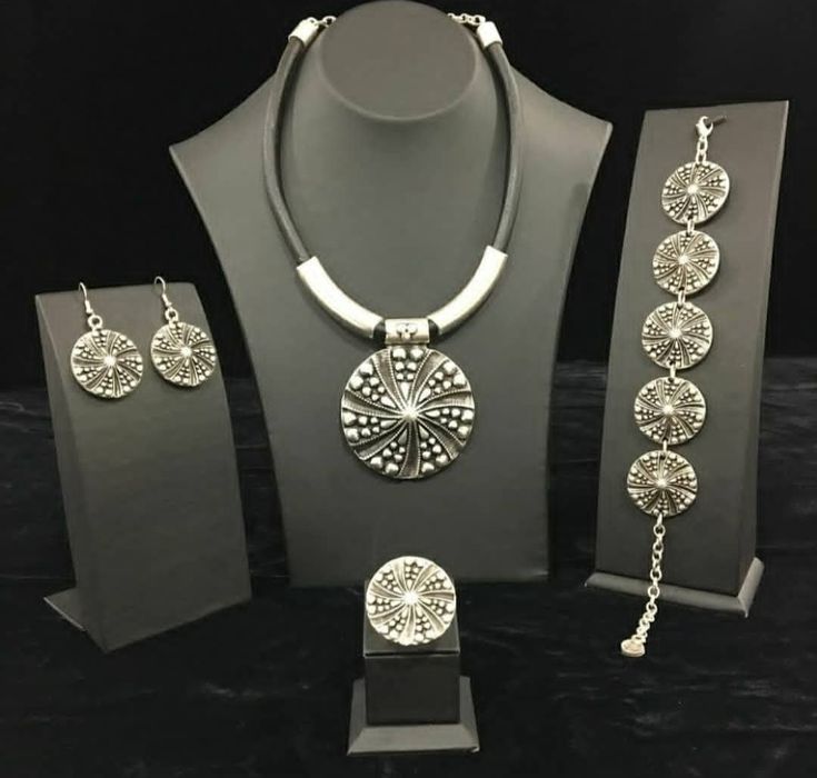 Украшение национальные