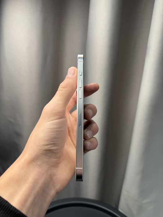 Продавам Apple iPhone 15 Pro Max 256GB (White Titanium) | Отлично състояние