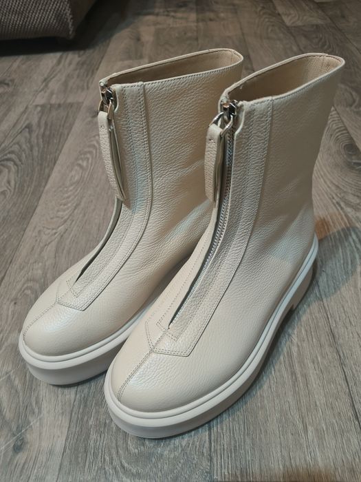 Ботинки The Row кожаные новые 38 р