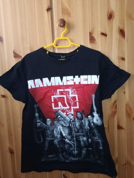 тениска на Рамщайн, унисекс, запазена, размер М