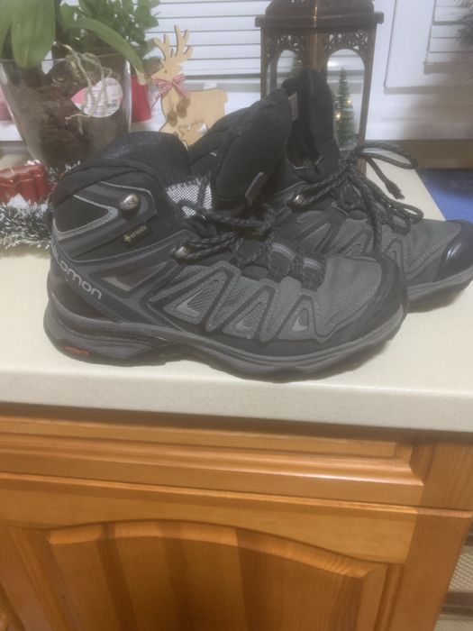 Юношески маратонки Salomon