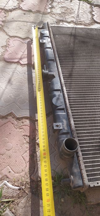 Радиатор немного капает.