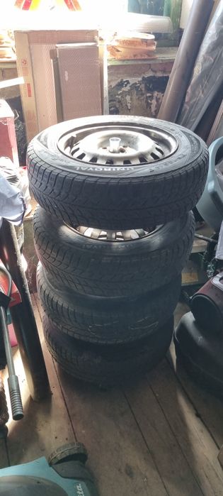Anvelope si jante  plus suport depozitare cu husa