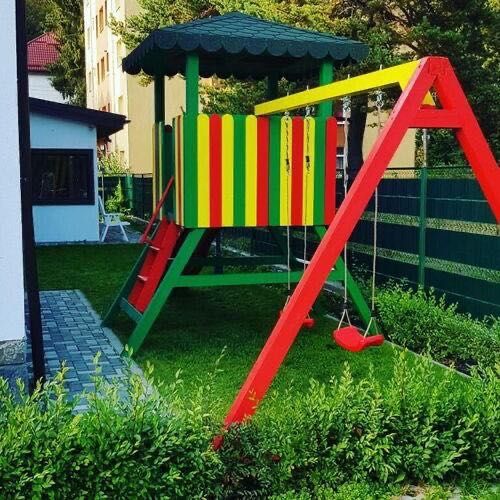 Vila Busteni White Wood Chalet