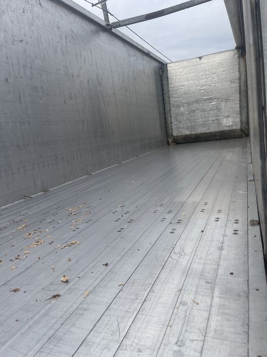 Walking Floor / Schubboden – stare foarte bună  - usi laterale