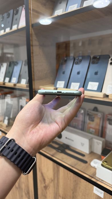 iPhone 11 128GB