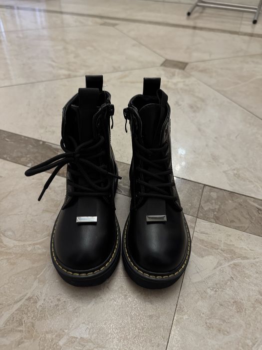 Ботинки на девочку