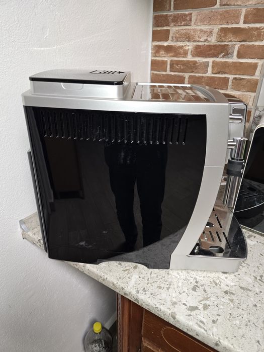 Expresor Delonghi Magnifica S