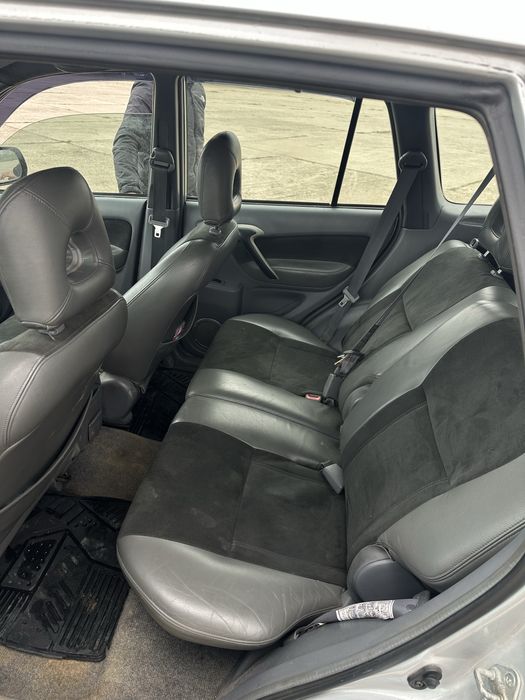 Vând Toyota Rav 4, ediție Largo Winch, 2.0 diesel