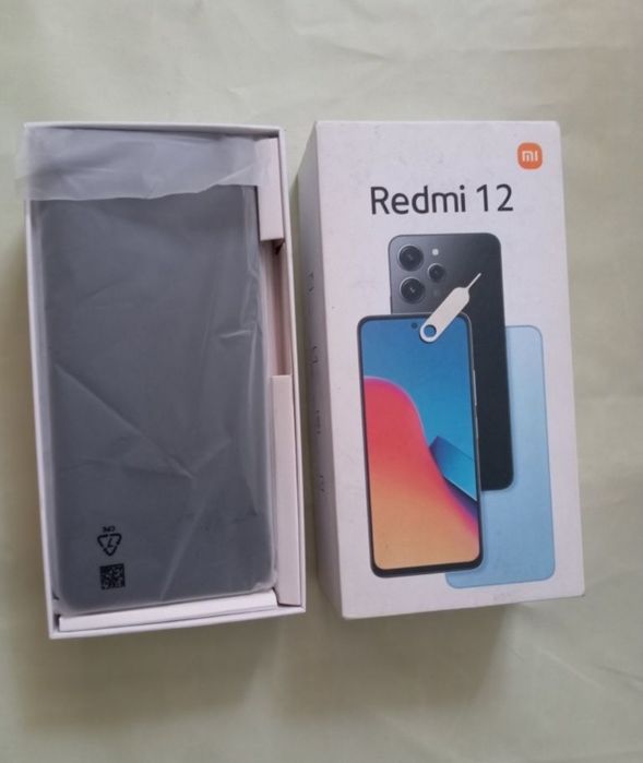 Redmi 12 16/256 Гб.