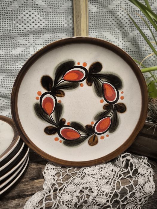 Комплект кана и чинии 6 броя