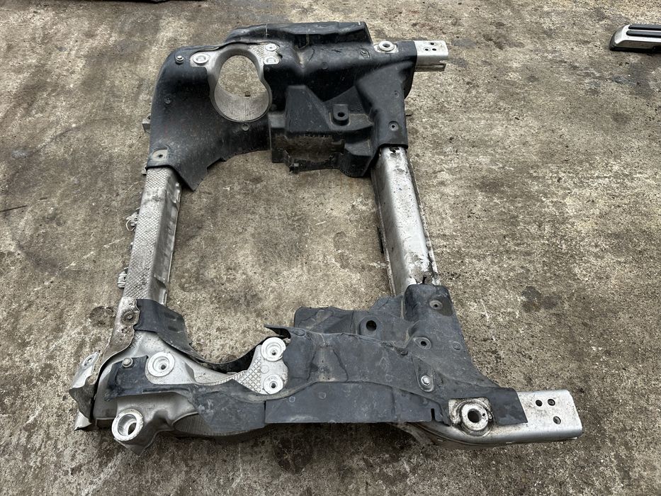 Cadru motor / Jug Mercedes C W205, E W213, GLC C253 - 4 Matic / 4X4